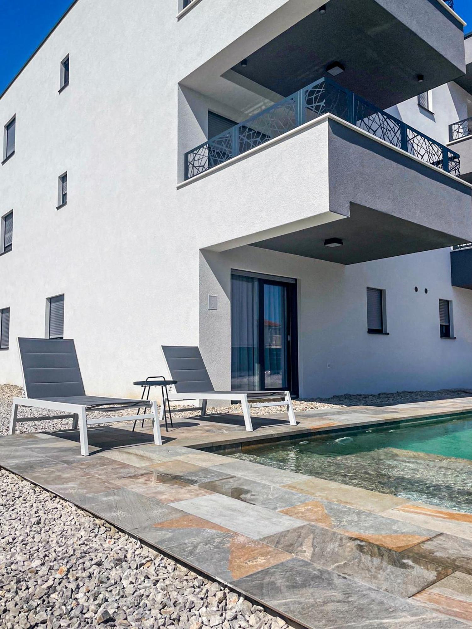 טרוגיר Apartments Antico מראה חיצוני תמונה