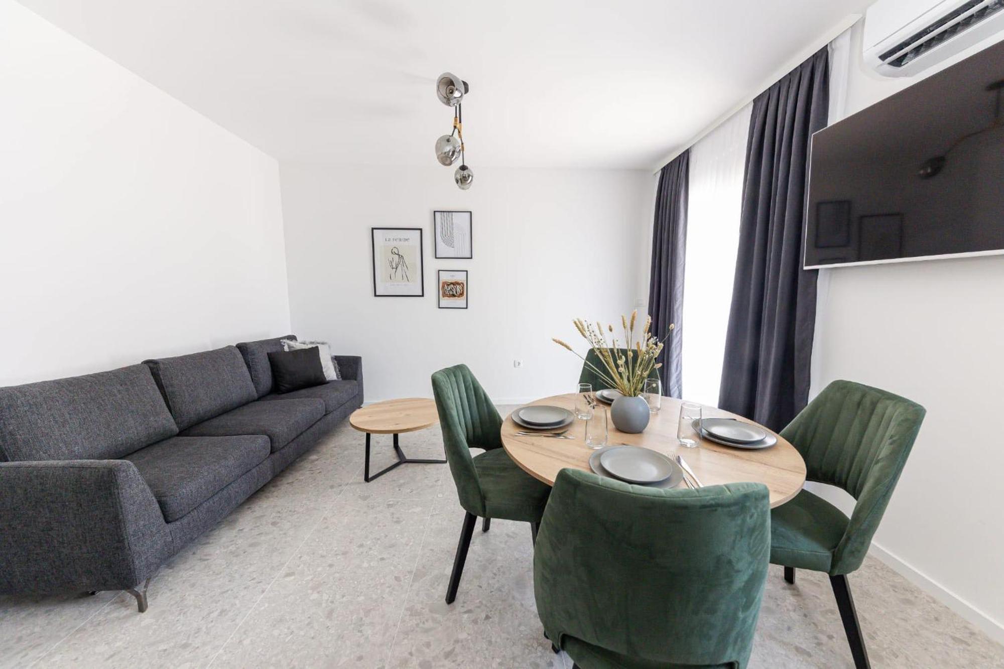 טרוגיר Apartments Antico מראה חיצוני תמונה